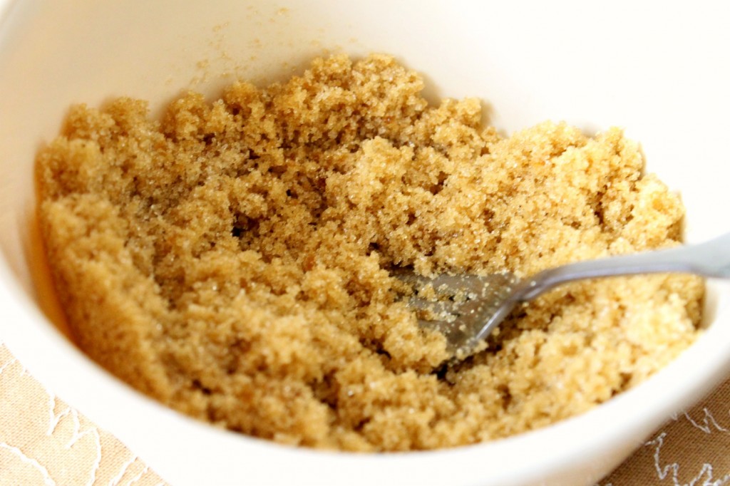 How to Make Your Own Brown Sugar | Natural Chow
