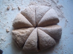 Whole Wheat Pita Pockets | Natural Chow | http://naturalchow.com