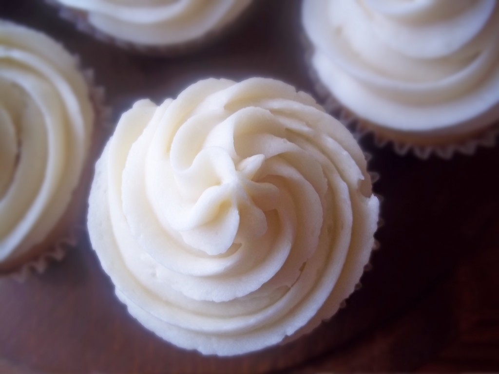 Healthy Vanilla Cupcakes From Scratch | Natural Chow | http://naturalchow.com