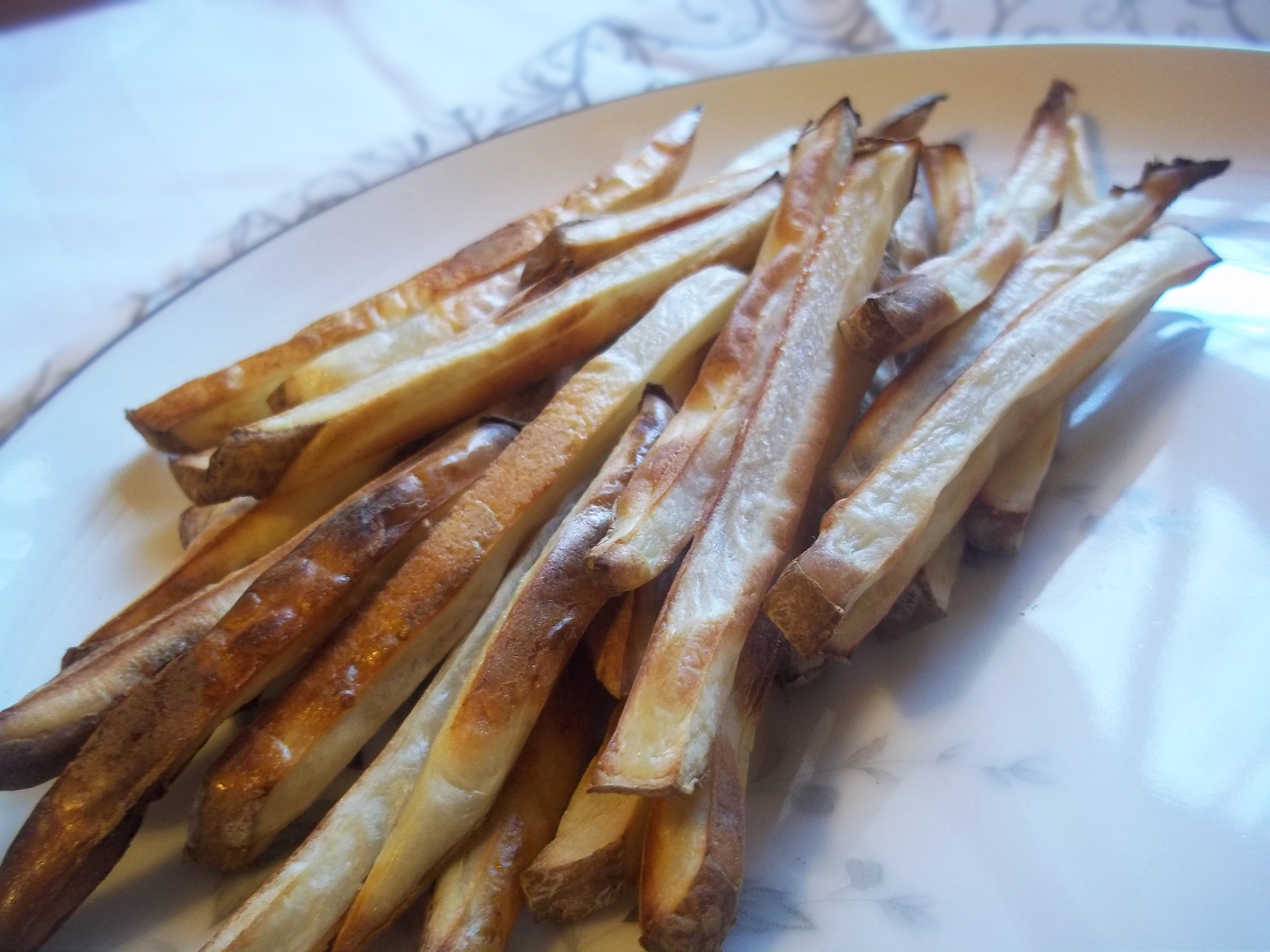 Simple Homemade Baked French Fries