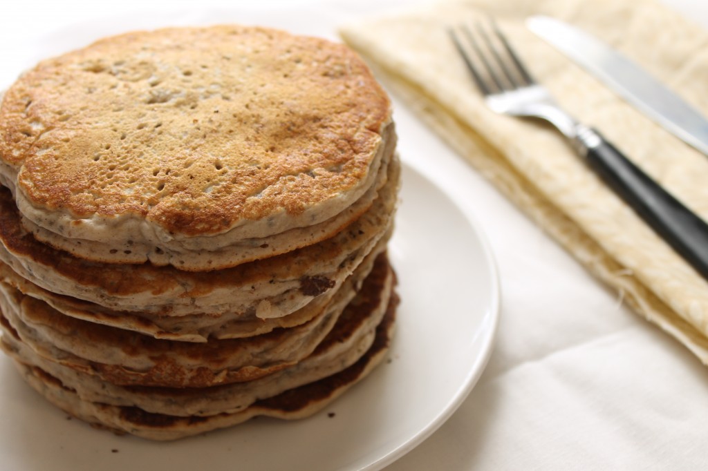 Whole Wheat Vegan Chia Seed Pancakes | Natural Chow | http://naturalchow.com