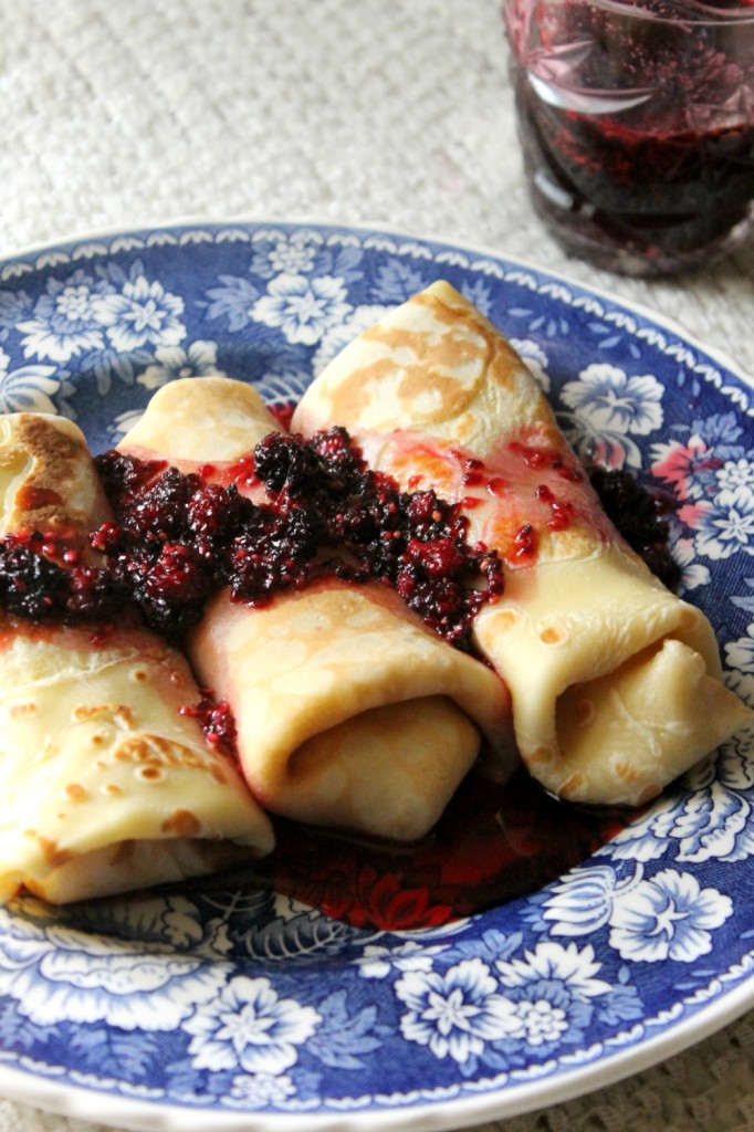 Cheese Blintzes with Fresh Blackberry Sauce | Natural Chow | http://naturalchow.com