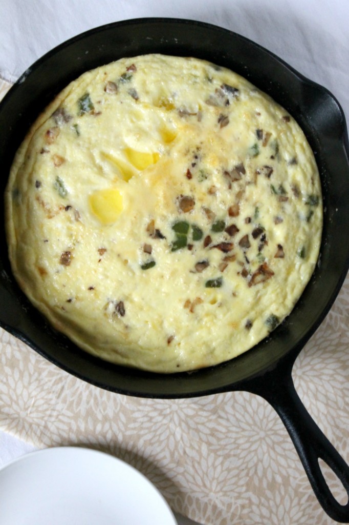 Mushroom, Goat Cheese and Herb Frittata | Natural Chow | http://naturalchow.com