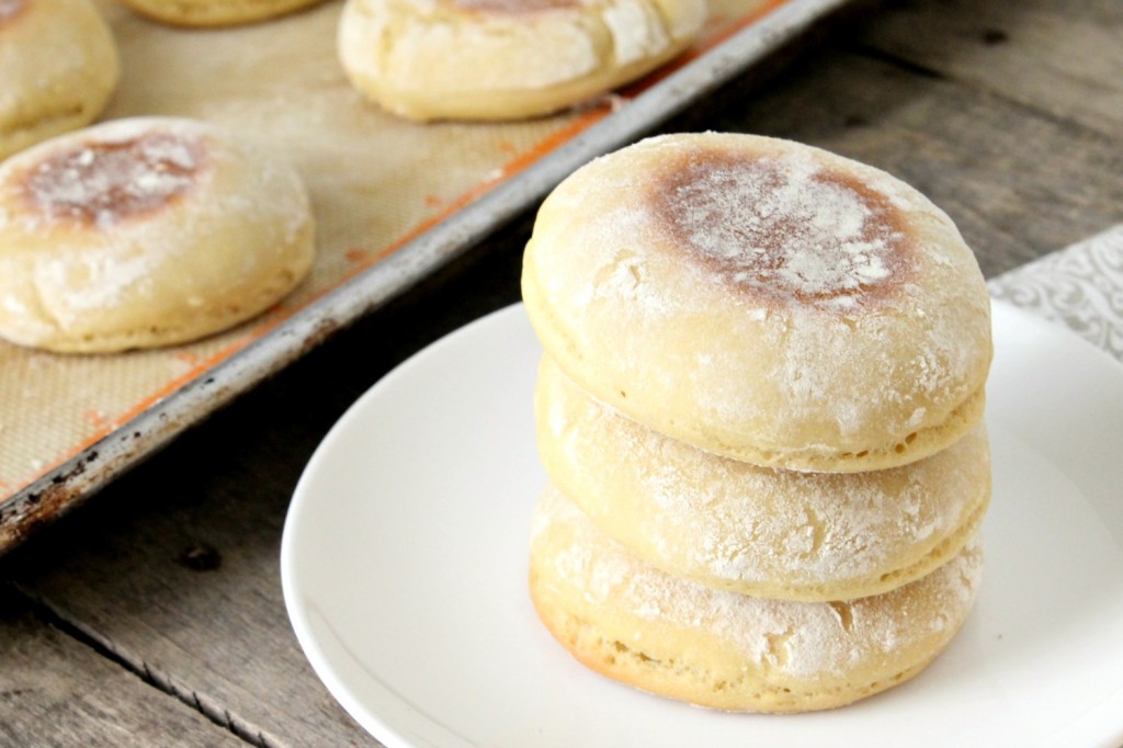 Einkorn English Muffins | Natural Chow | http://naturalchow.com