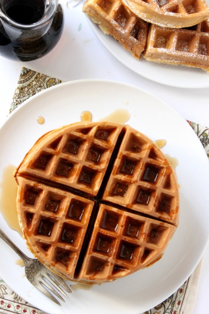 Fluffy Whole Wheat Waffles | Natural Chow #breakfast #recipe #healthy